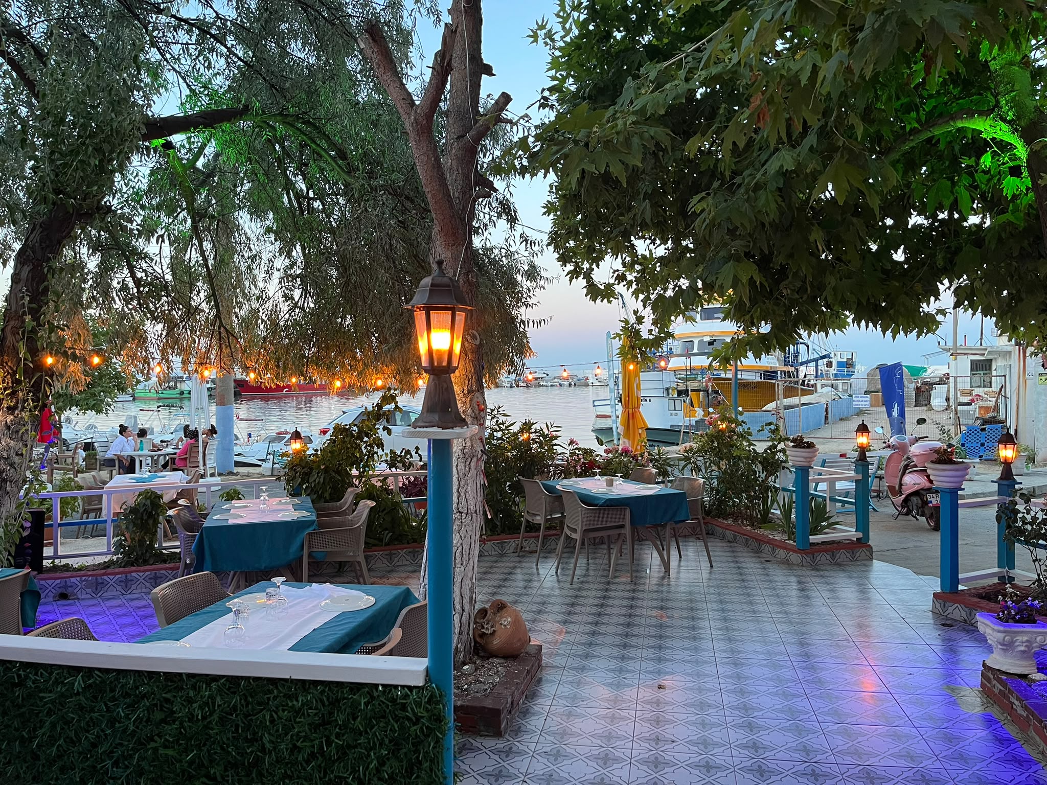 Akşam atmosferi